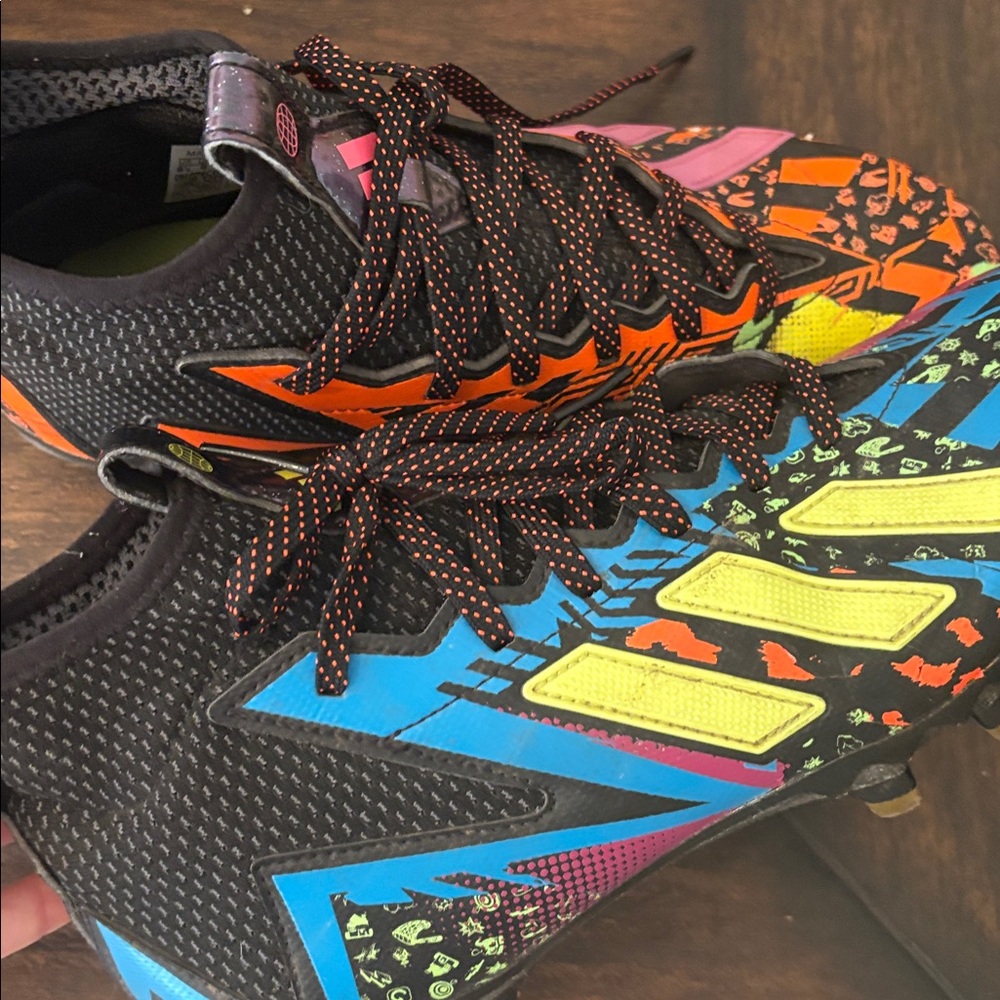ADIDAS FREAK "MISSMATCH" FOOTBALL CLEATS Size 8.5